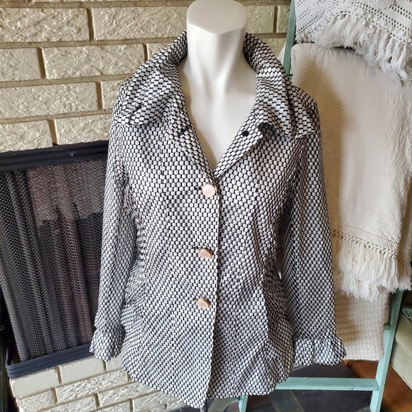 Lindi Black/White Boho Ruffled Spring Jacket with Pearl look Buttons S - Picture 2 of 7